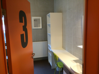 E1---Room-3