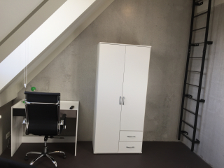 E1---Room-33-loft-bed